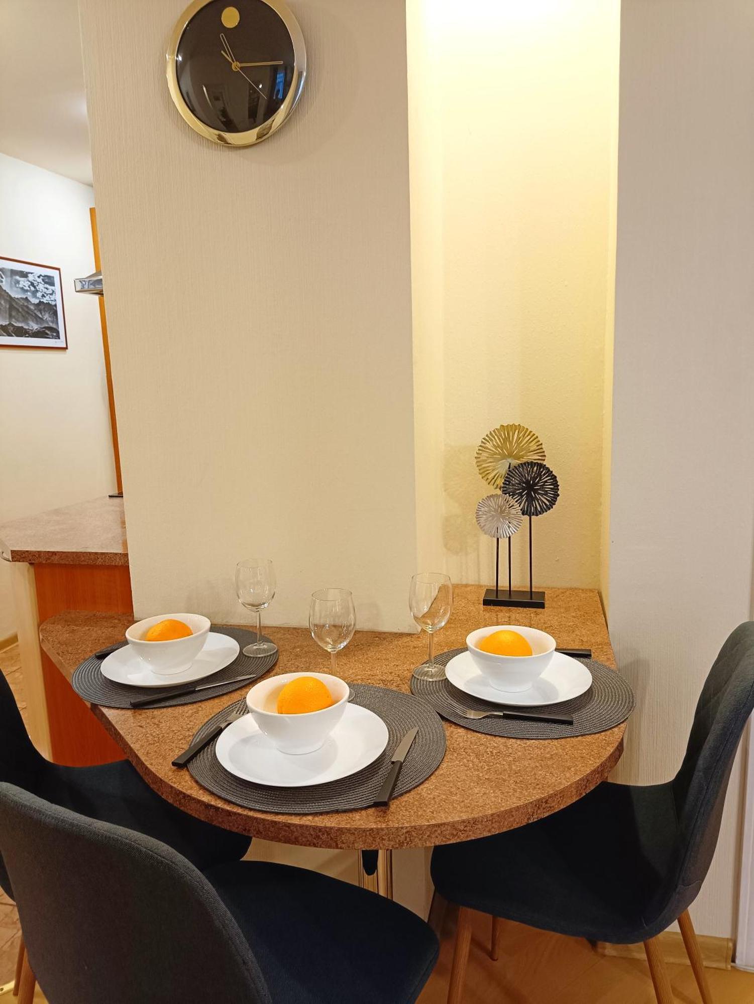 Two Bedroom Apartment In Old Town, Up To 6 Guests Rīga Exterior foto