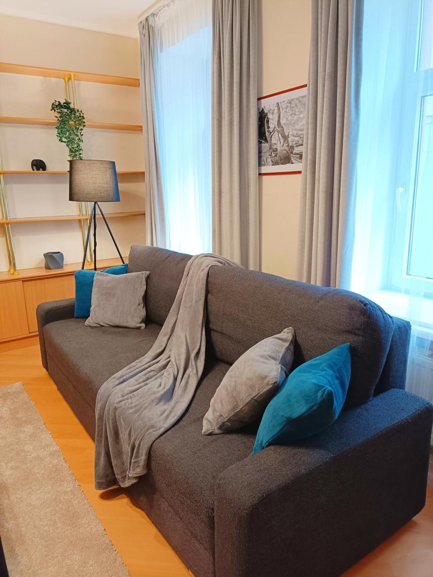 Two Bedroom Apartment In Old Town, Up To 6 Guests Rīga Exterior foto